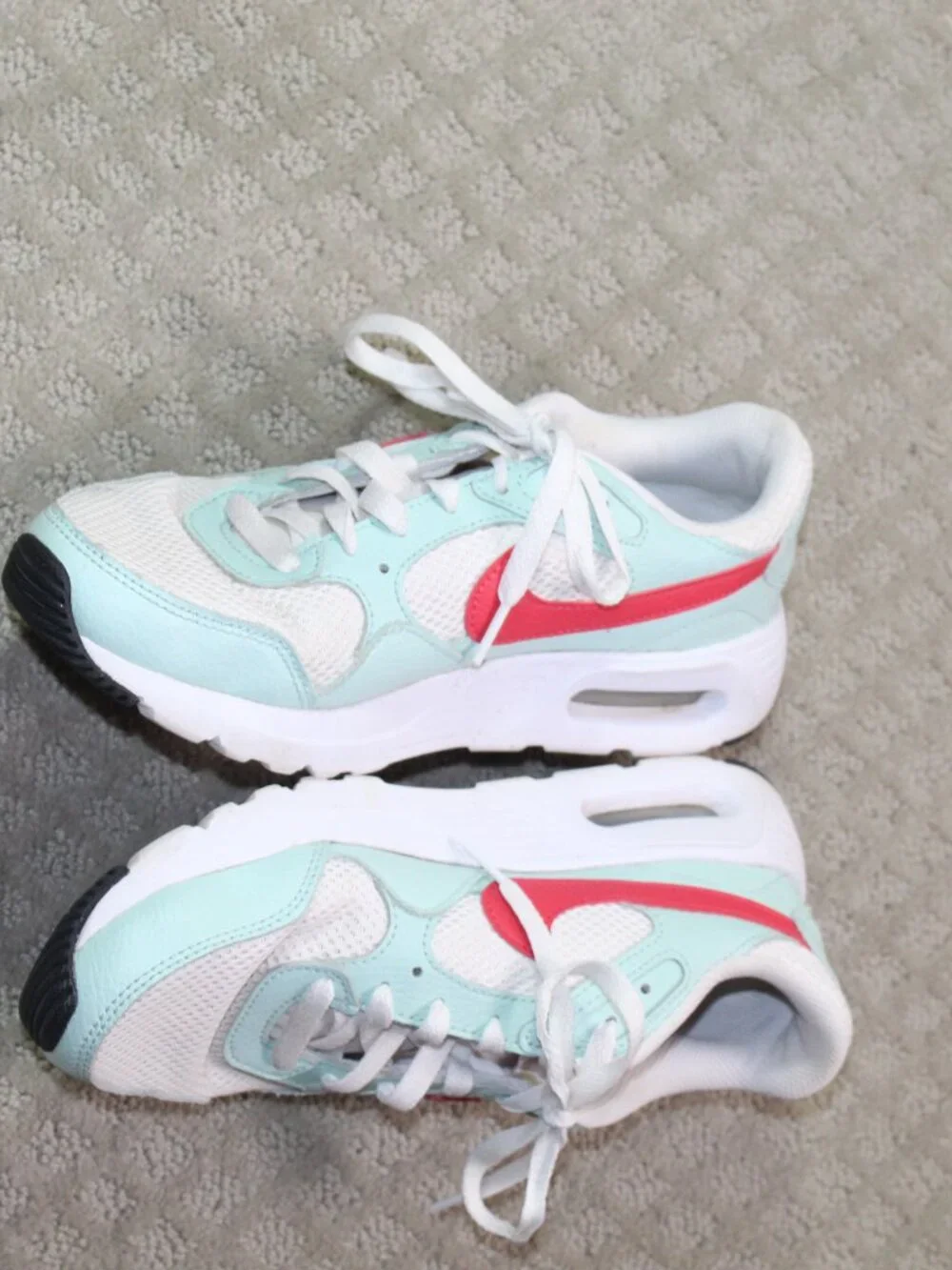 Nike product pair